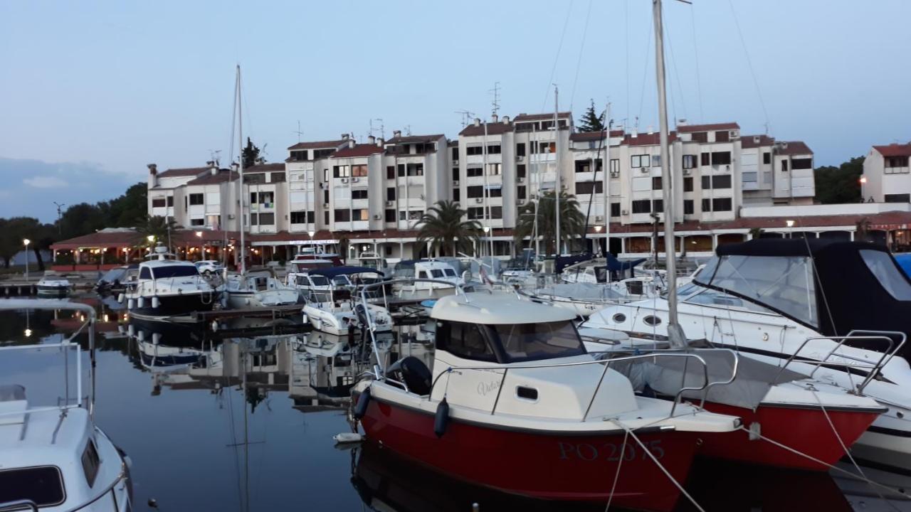 Dom Loron Poreč Exterior foto
